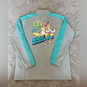 runDisney Walt Disney World Half Marathon Zippered Warm-Up Jackey